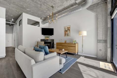1151 West 14th Place Chicago IL 60608