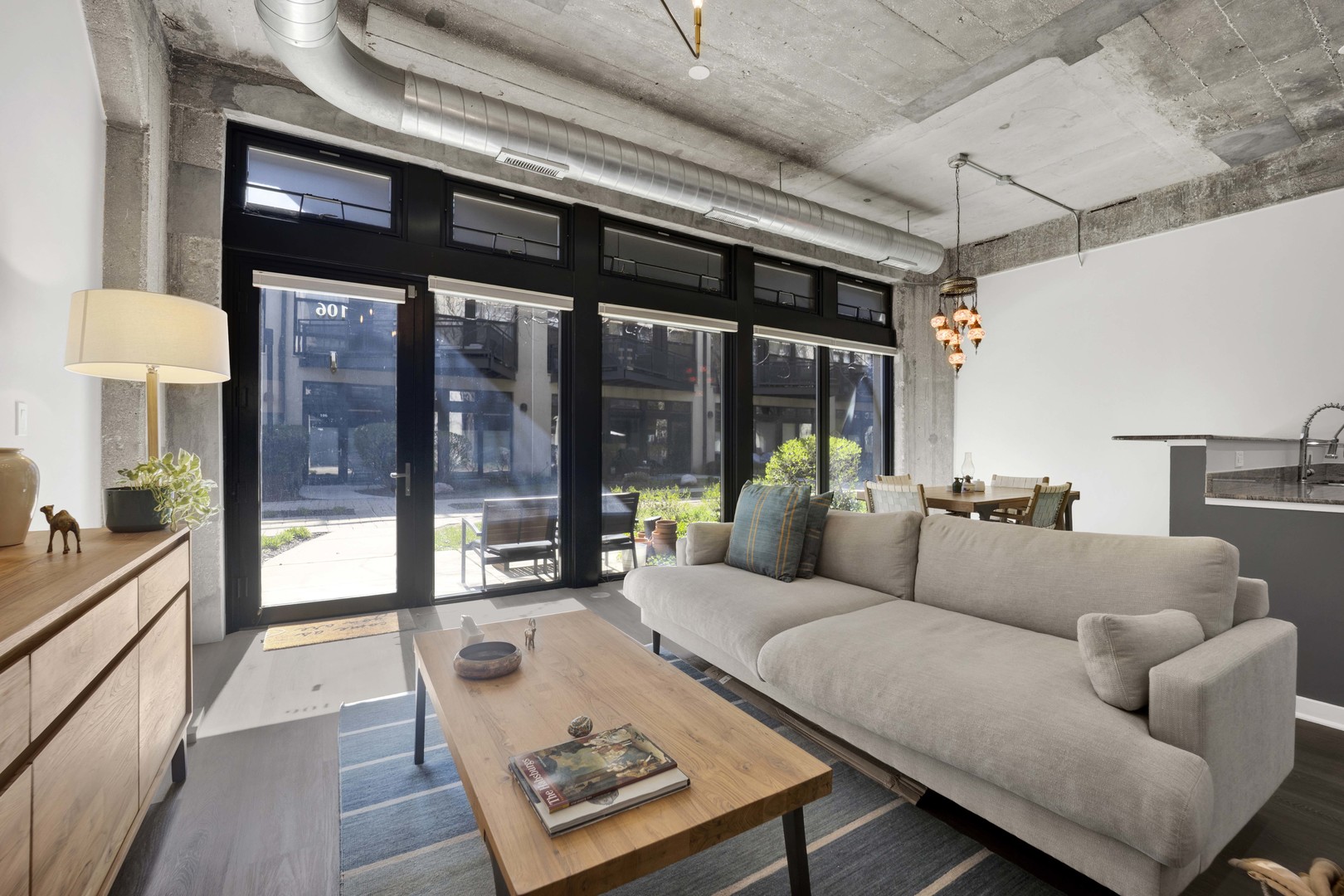 1151 West 14th Place Chicago IL 60608