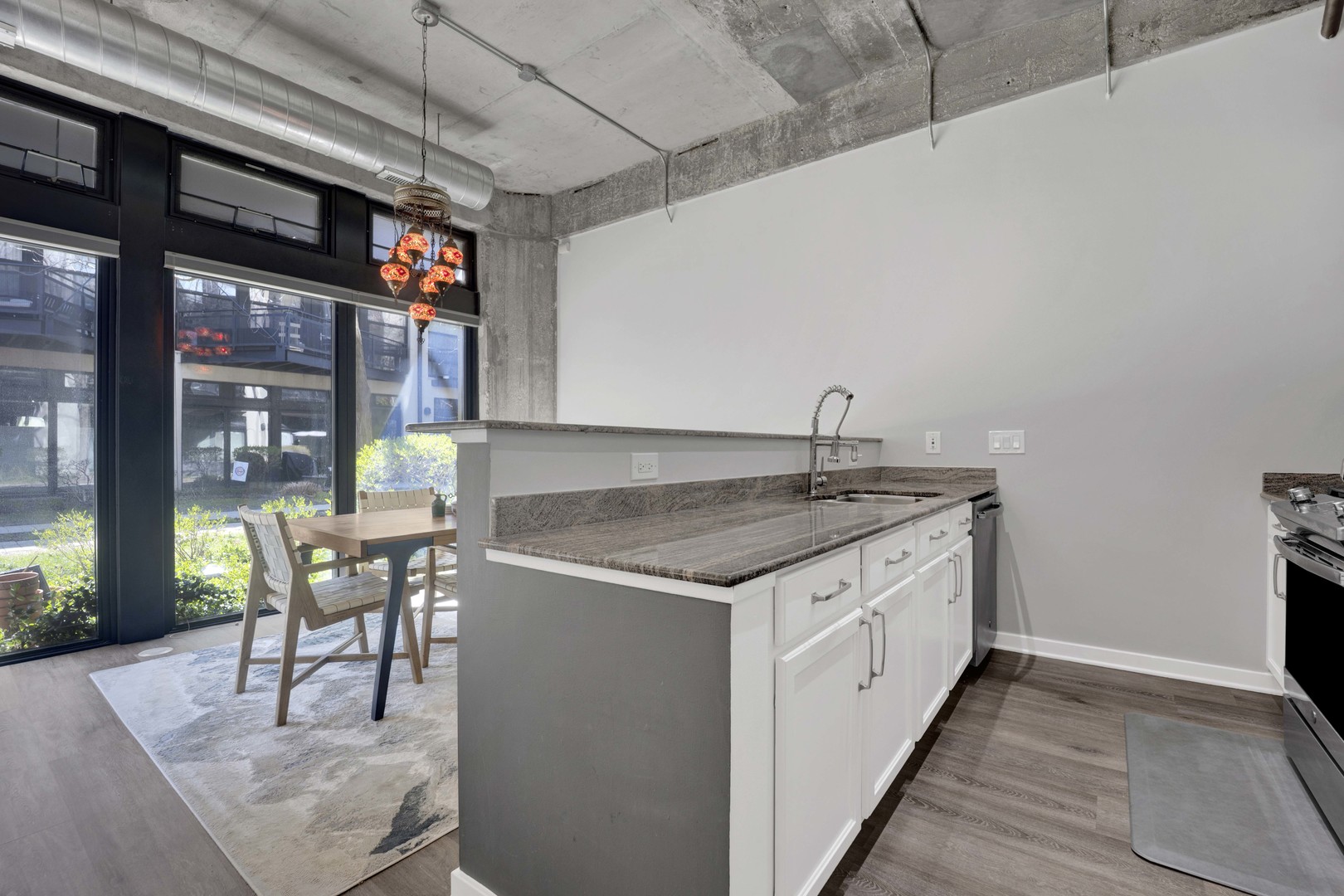 1151 West 14th Place Chicago IL 60608