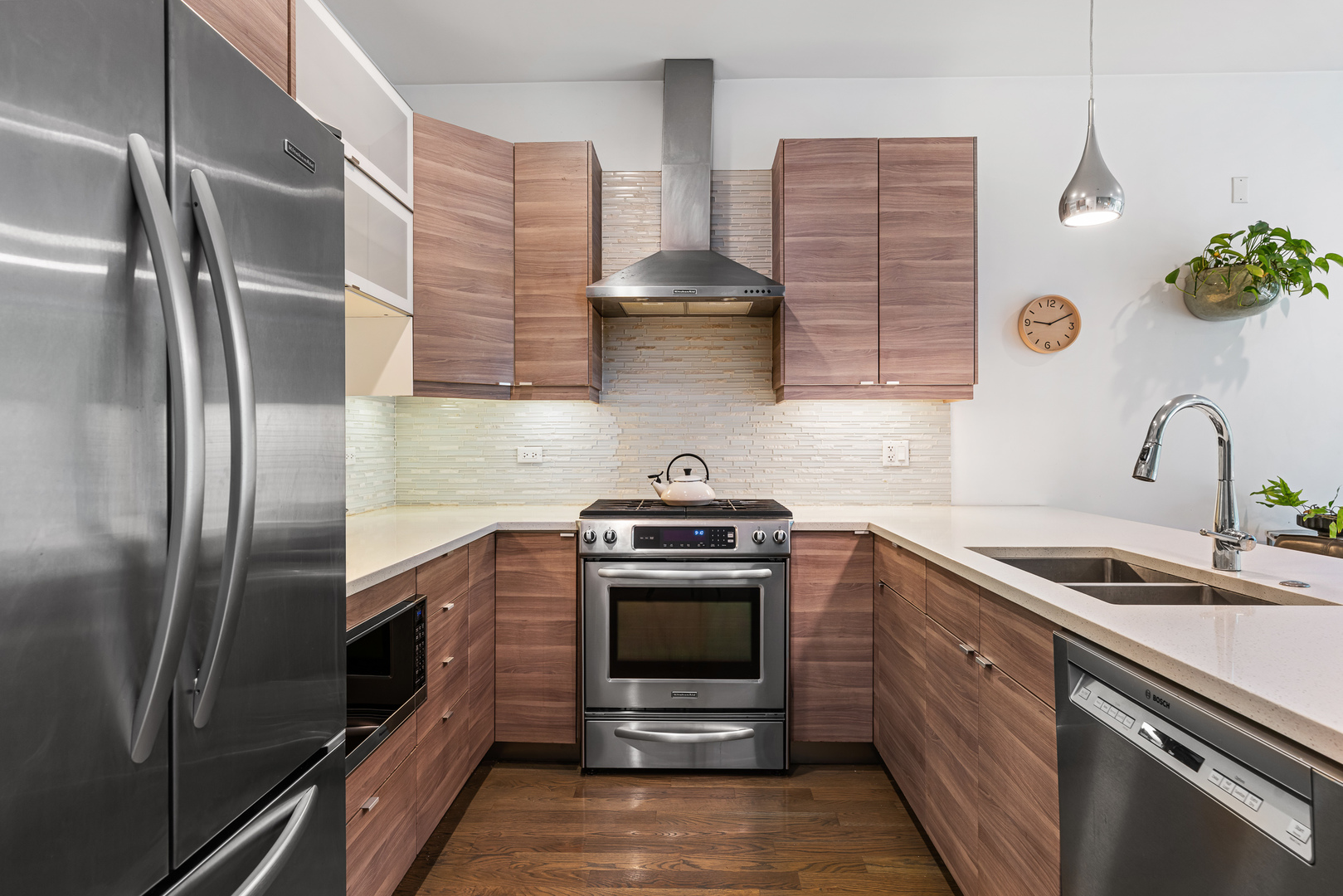2324 West Huron Street Chicago IL 60612