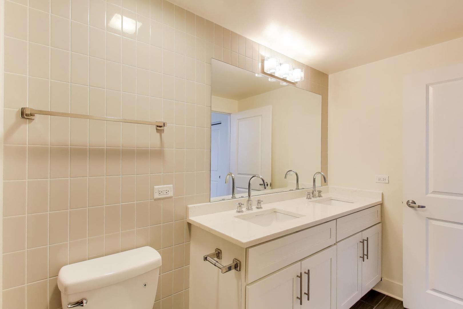 50 East 16th Street Chicago IL 60616