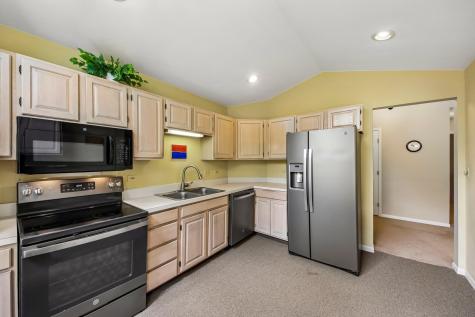 1496 Aberdeen Court Naperville IL 60564