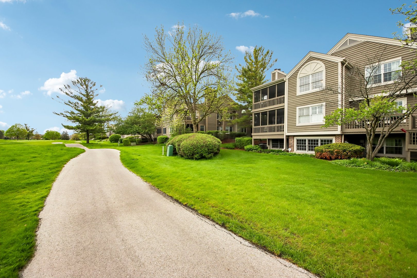 1496 Aberdeen Court Naperville IL 60564