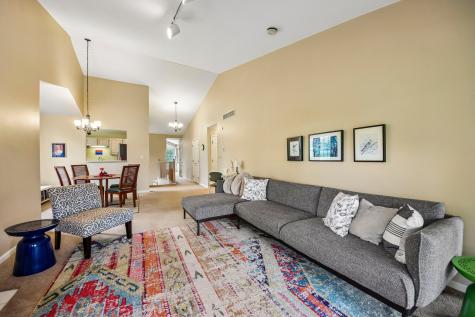 1496 Aberdeen Court Naperville IL 60564