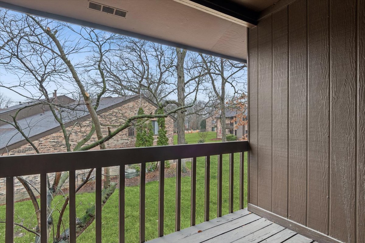 6227 Trinity Drive Lisle IL 60532