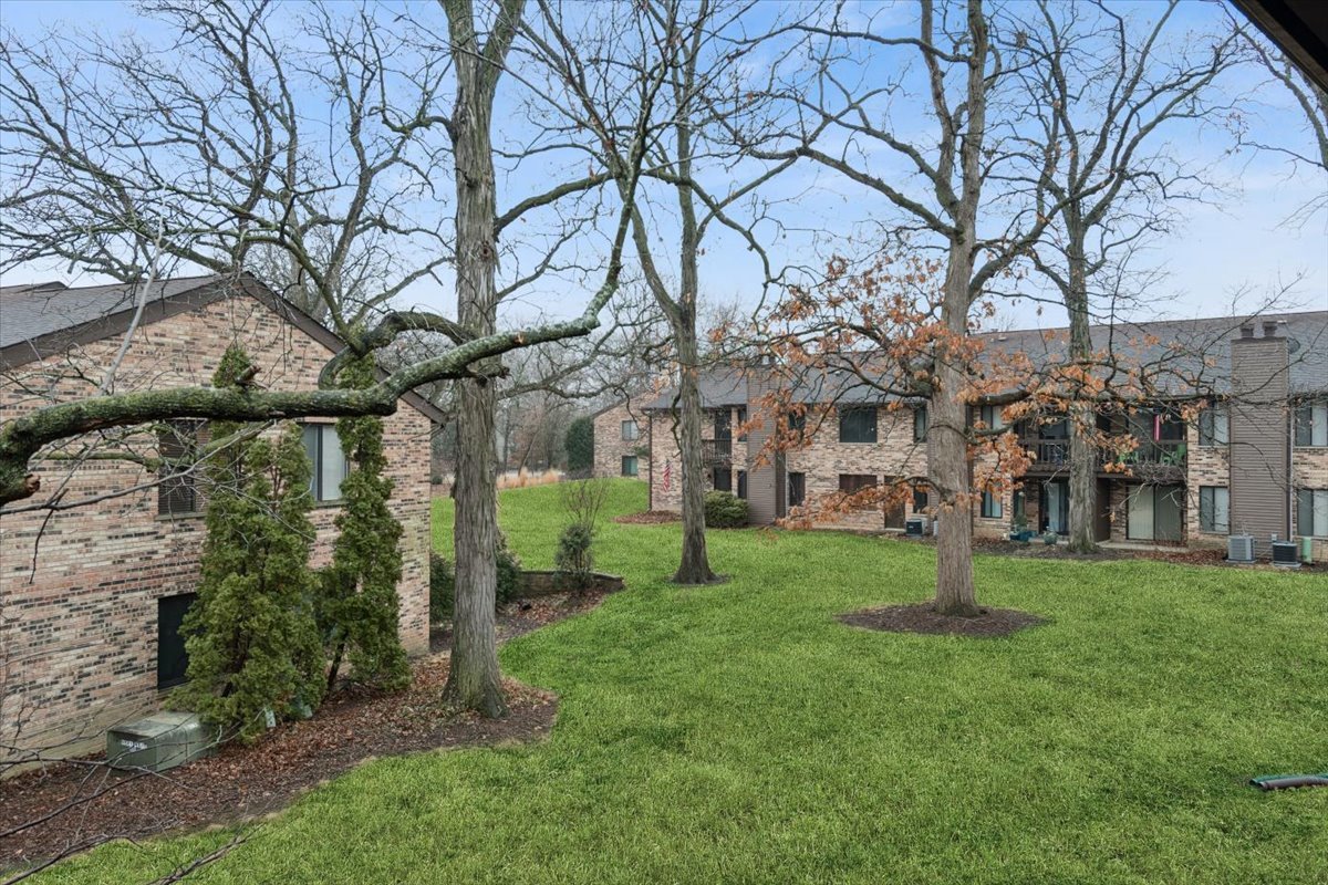 6227 Trinity Drive Lisle IL 60532