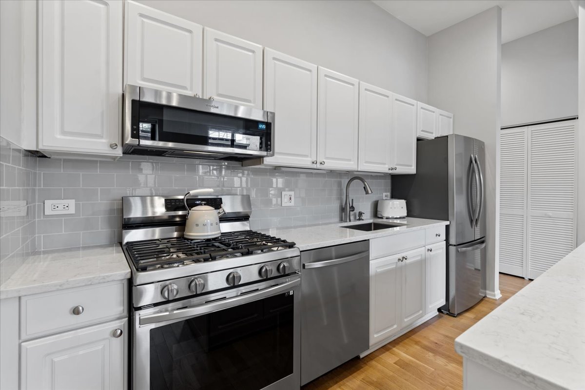 2512 North Bosworth Avenue Chicago IL 60614