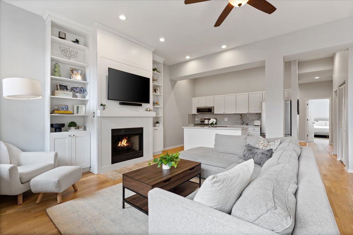 2512 North Bosworth Avenue Chicago IL 60614