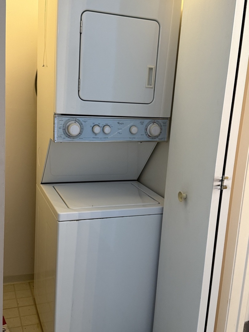 3265 Kirchoff Road Rolling Meadows IL 60008