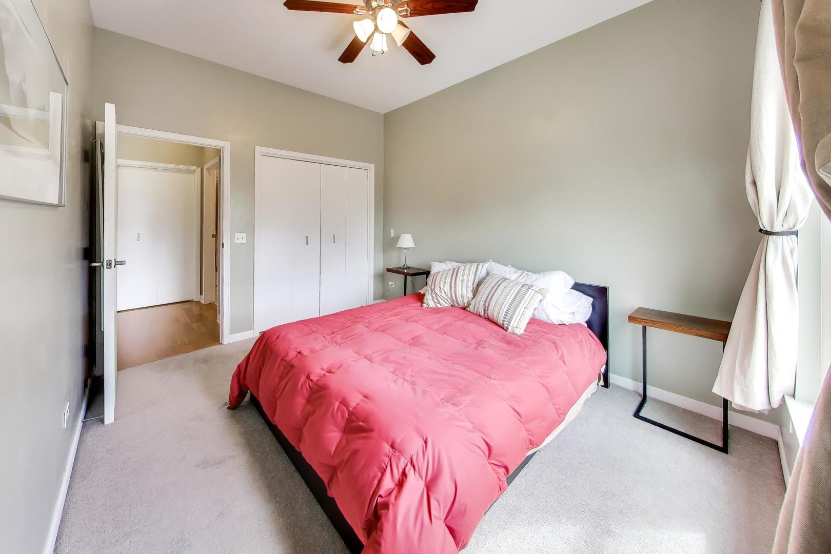 647 North Green Street Chicago IL 60642
