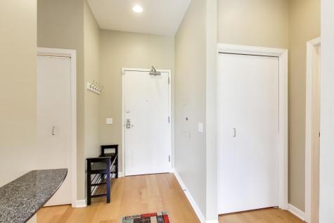 647 North Green Street Chicago IL 60642