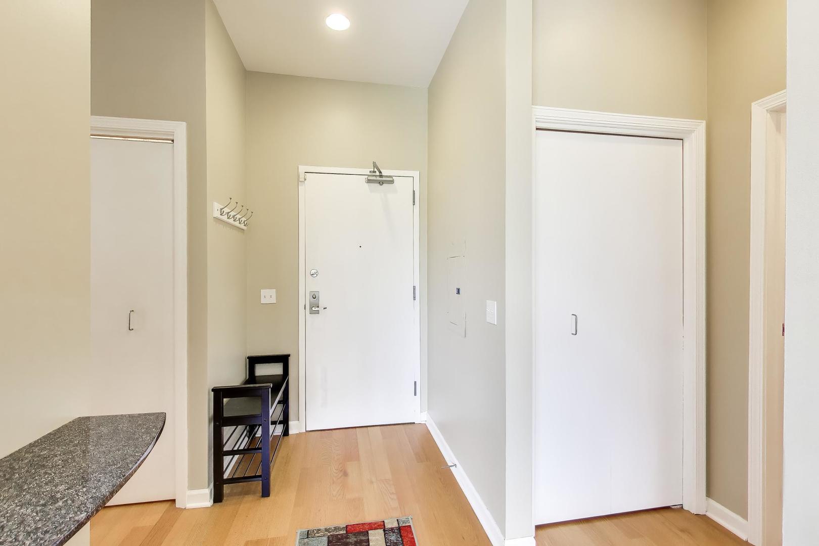 647 North Green Street Chicago IL 60642
