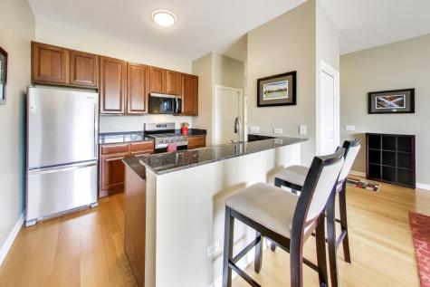 647 North Green Street Chicago IL 60642