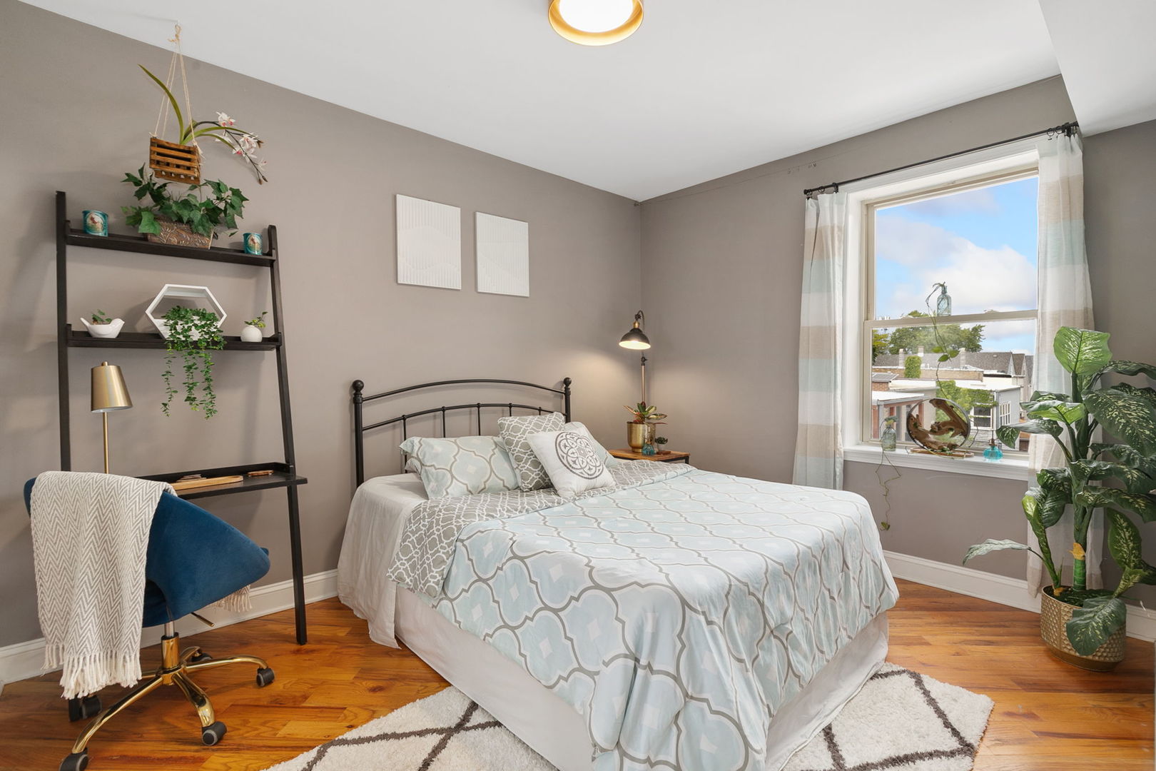 3916 West Cortland Street Chicago IL 60647