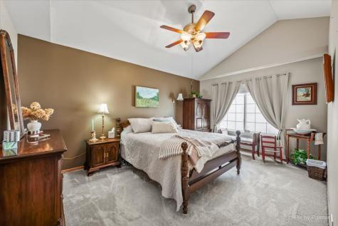 26 New Haven Drive Cary IL 60013