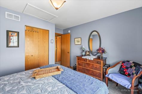 26 New Haven Drive Cary IL 60013