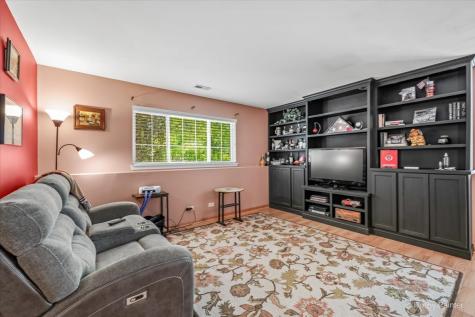 26 New Haven Drive Cary IL 60013
