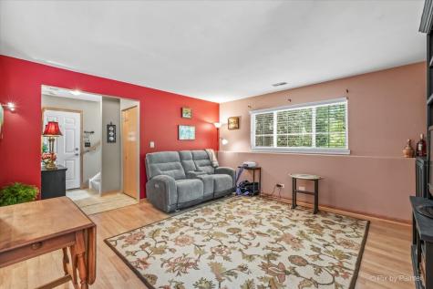 26 New Haven Drive Cary IL 60013