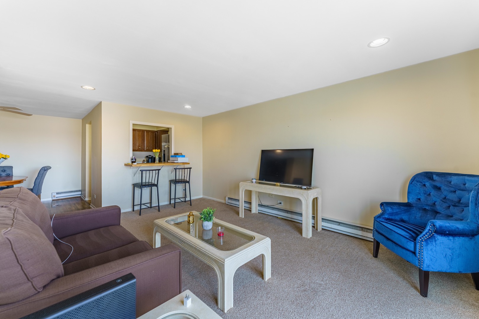2333 North Neva Avenue Chicago IL 60707