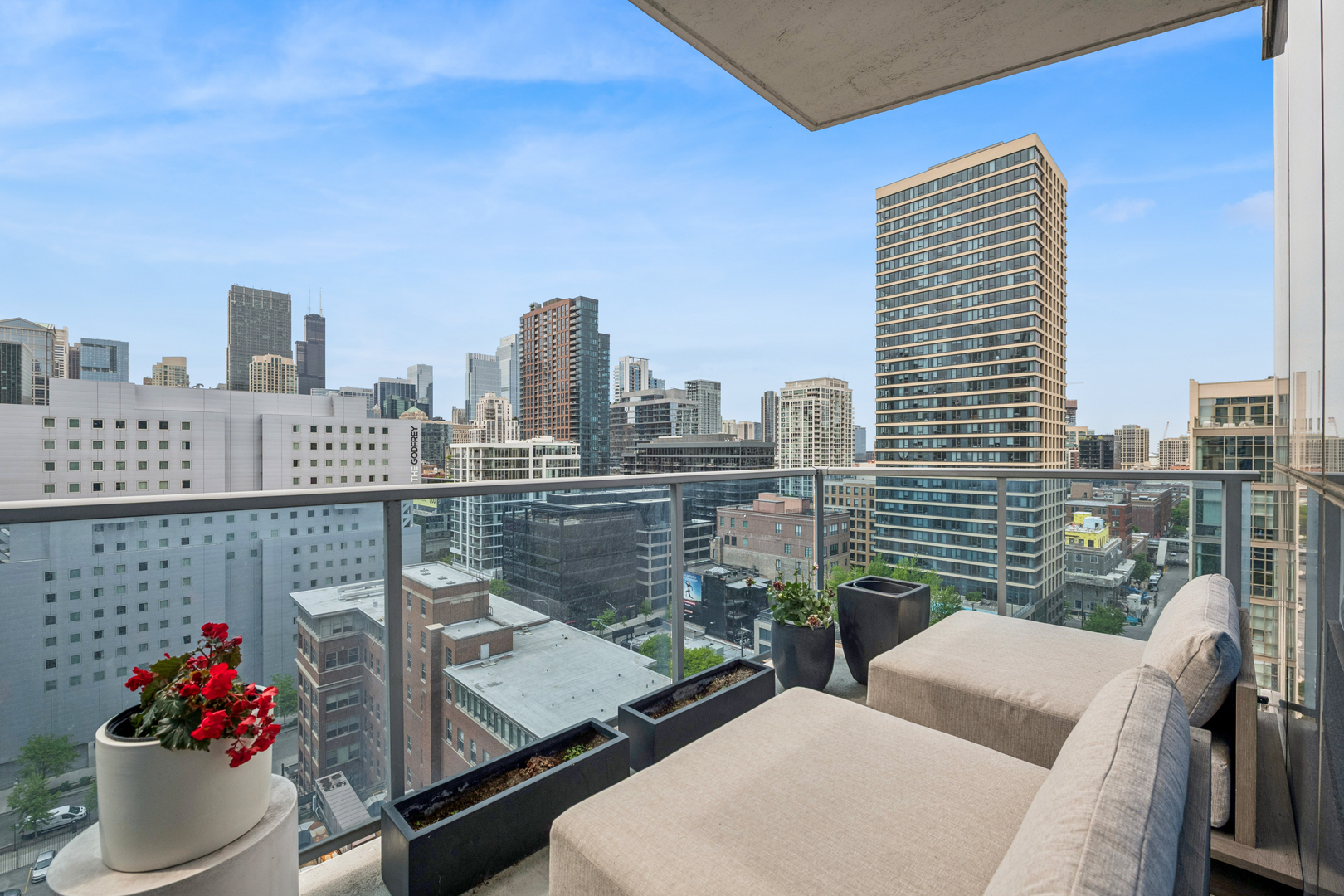 110 West Superior Street Chicago IL 60654