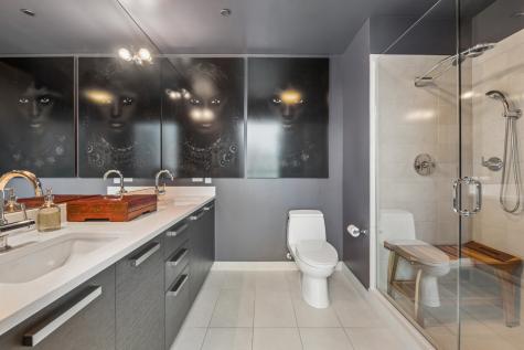 110 West Superior Street Chicago IL 60654