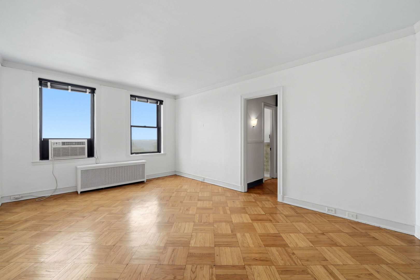 2000 North Lincoln Park West Chicago IL 60614