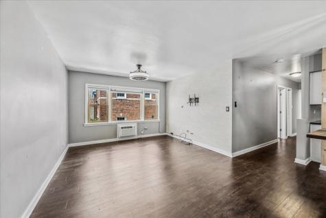 938 North Boulevard Oak Park IL 60301