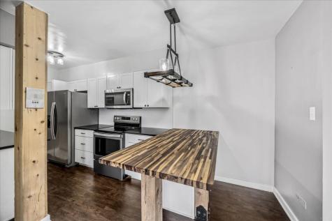 938 North Boulevard Oak Park IL 60301