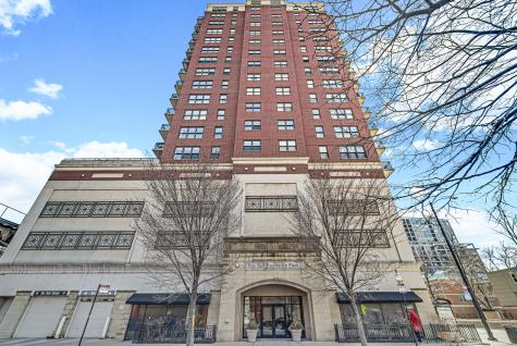 5 East 14th Place Chicago IL 60605