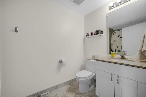5 East 14th Place Chicago IL 60605