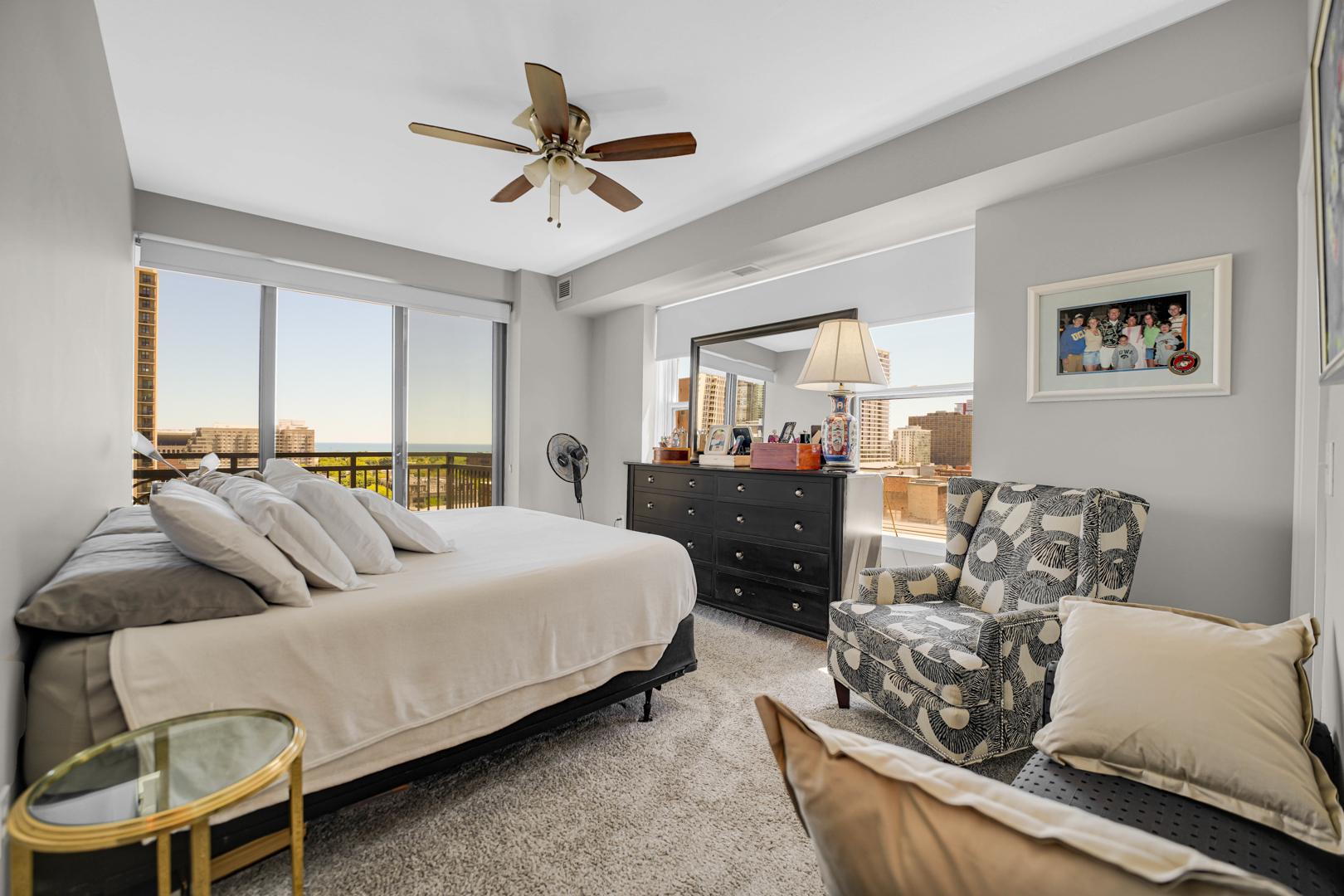 5 East 14th Place Chicago IL 60605