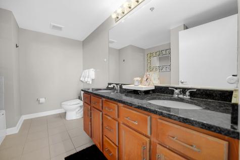 5 East 14th Place Chicago IL 60605