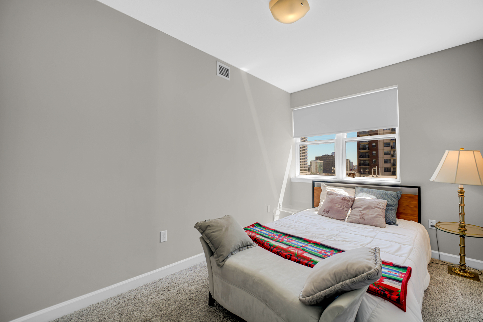 5 East 14th Place Chicago IL 60605