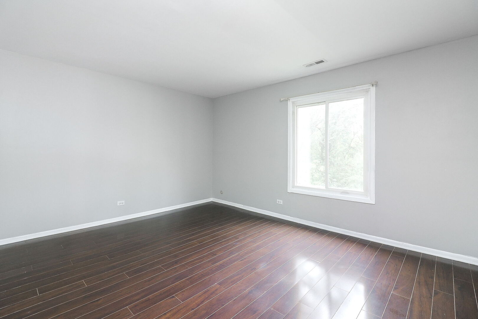 1782 Gloucester Court Wheaton IL 60189