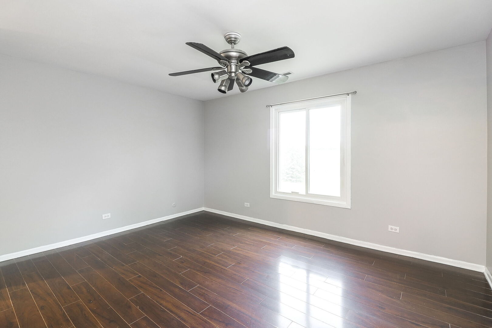 1782 Gloucester Court Wheaton IL 60189