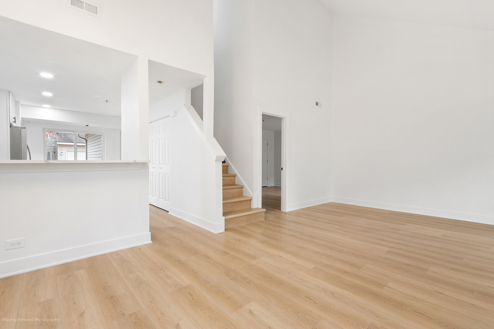 372 Windsong Court Bolingbrook IL 60440
