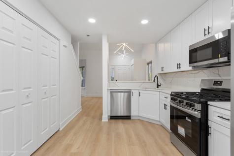 372 Windsong Court Bolingbrook IL 60440