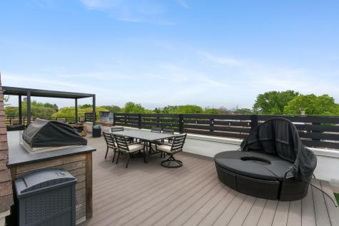 3814 North Greenview Avenue Chicago IL 60613