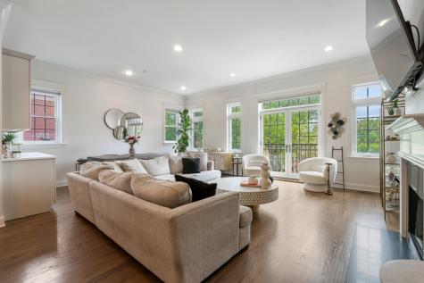3814 North Greenview Avenue Chicago IL 60613
