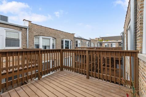 1437 West Greenleaf Avenue Chicago IL 60626