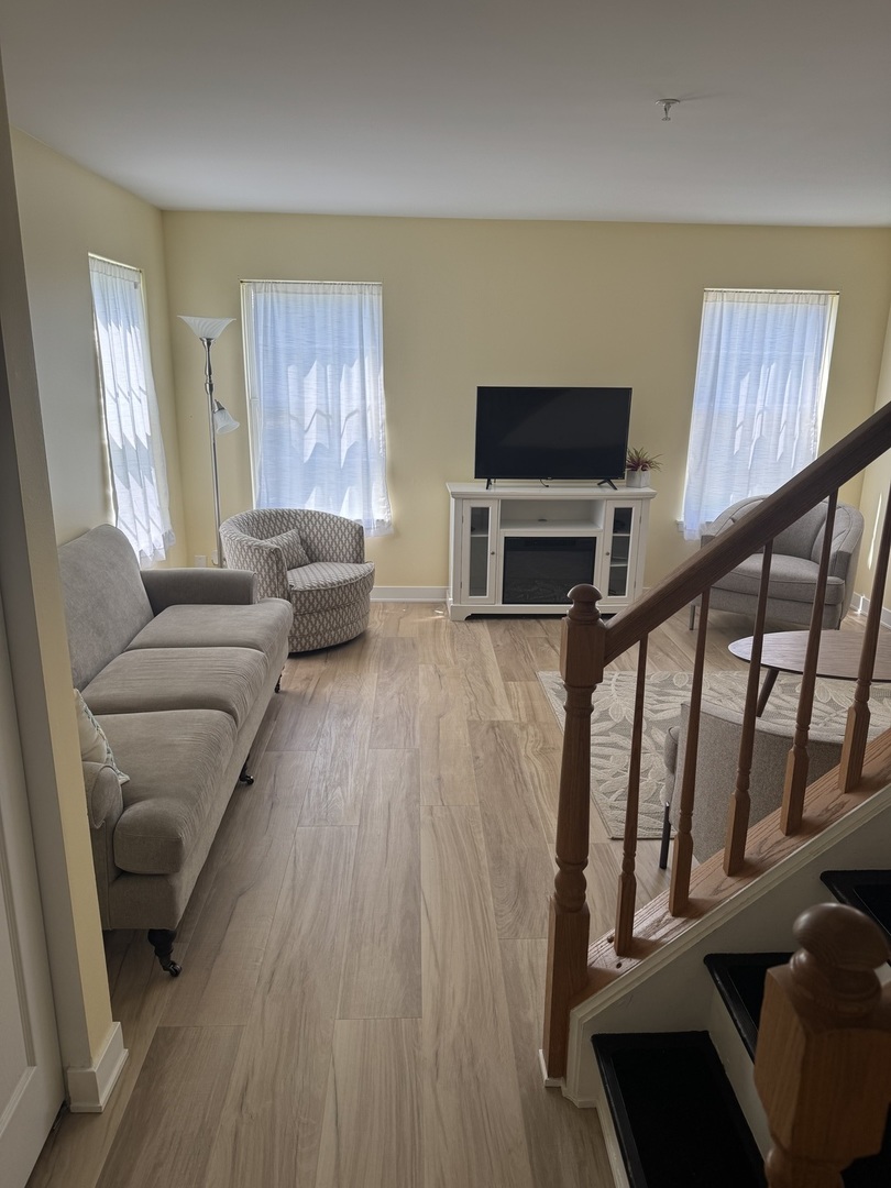 2497 Frost Drive Aurora IL 60503