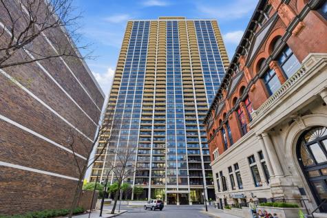 1560 North Sandburg Terrace Chicago IL 60610