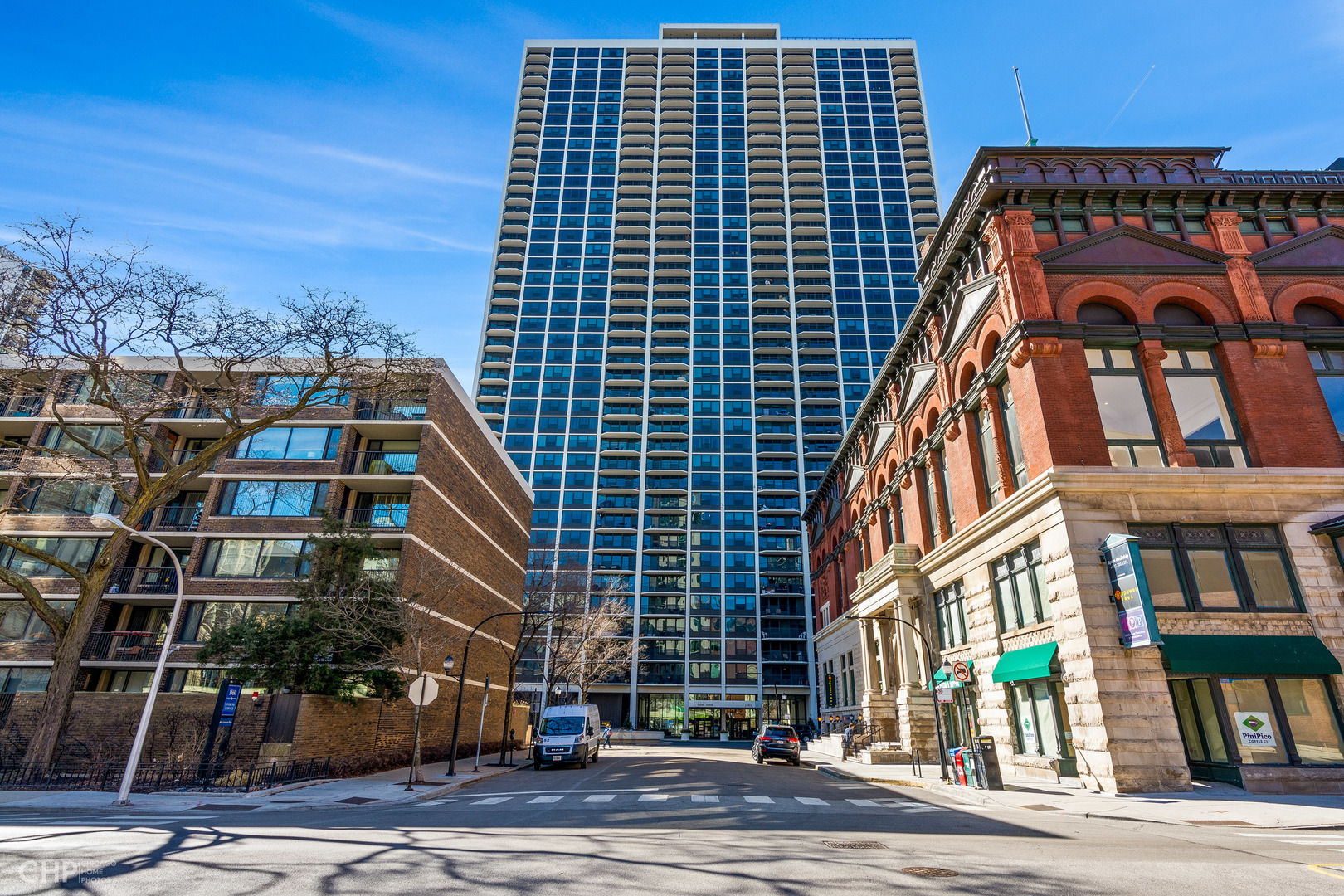 1560 North Sandburg Terrace Chicago IL 60610