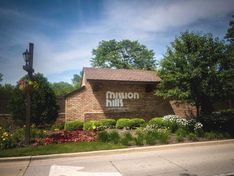 1864 Mission Hills Lane Northbrook IL 60062
