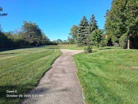 1864 Mission Hills Lane Northbrook IL 60062