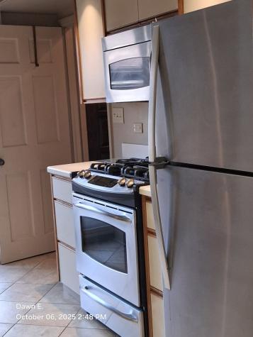 1864 Mission Hills Lane Northbrook IL 60062