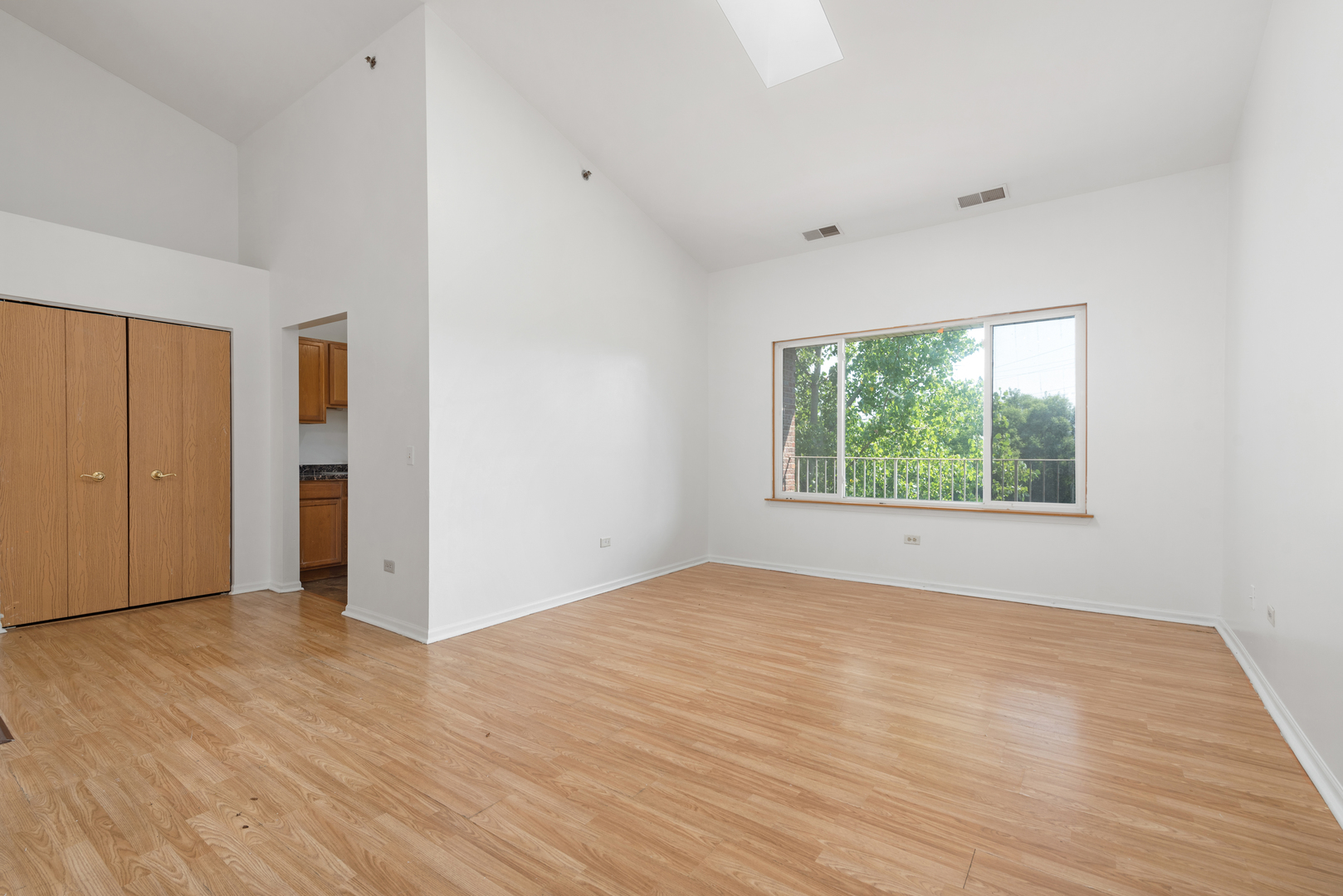 881 North Swift Road Addison IL 60101