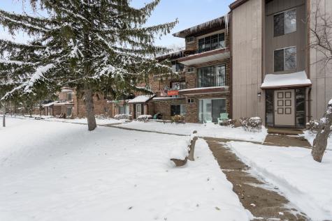 2505 Spring Street Woodridge IL 60517