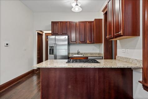 2044 West Haddon Avenue Chicago IL 60622