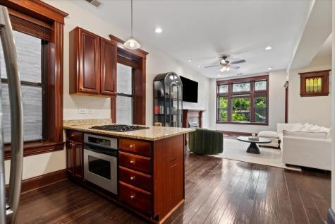 2044 West Haddon Avenue Chicago IL 60622
